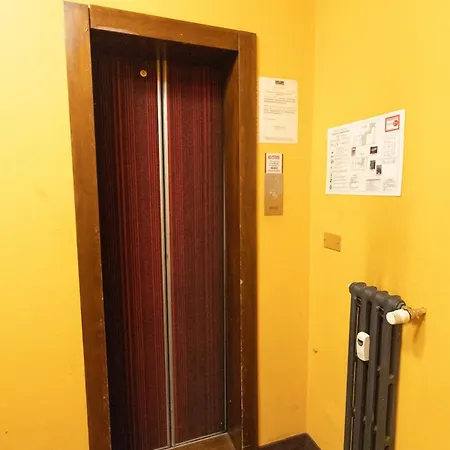 Casa Jasmin Two In The Historic Center Of Apartment Turin